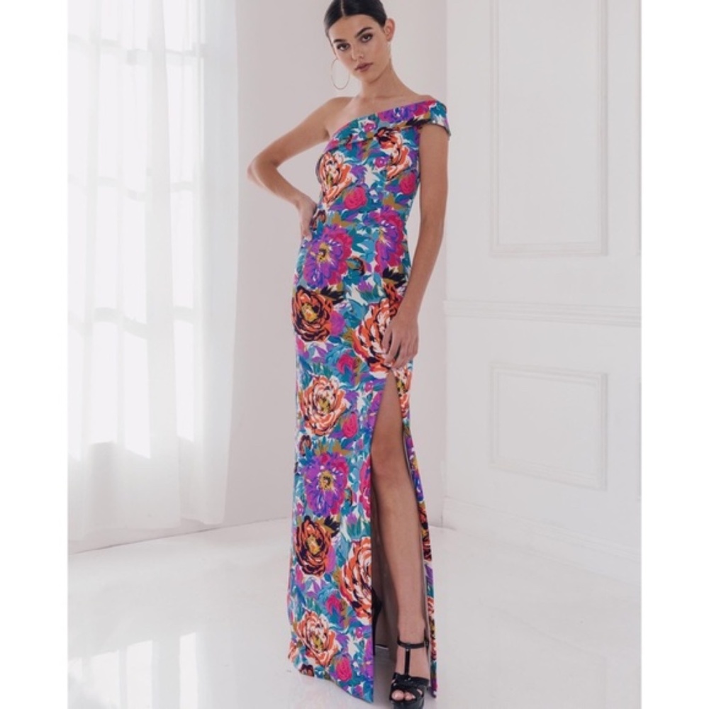 BLACK HALO EVE Dolan Gown One Shoulder Floral 10